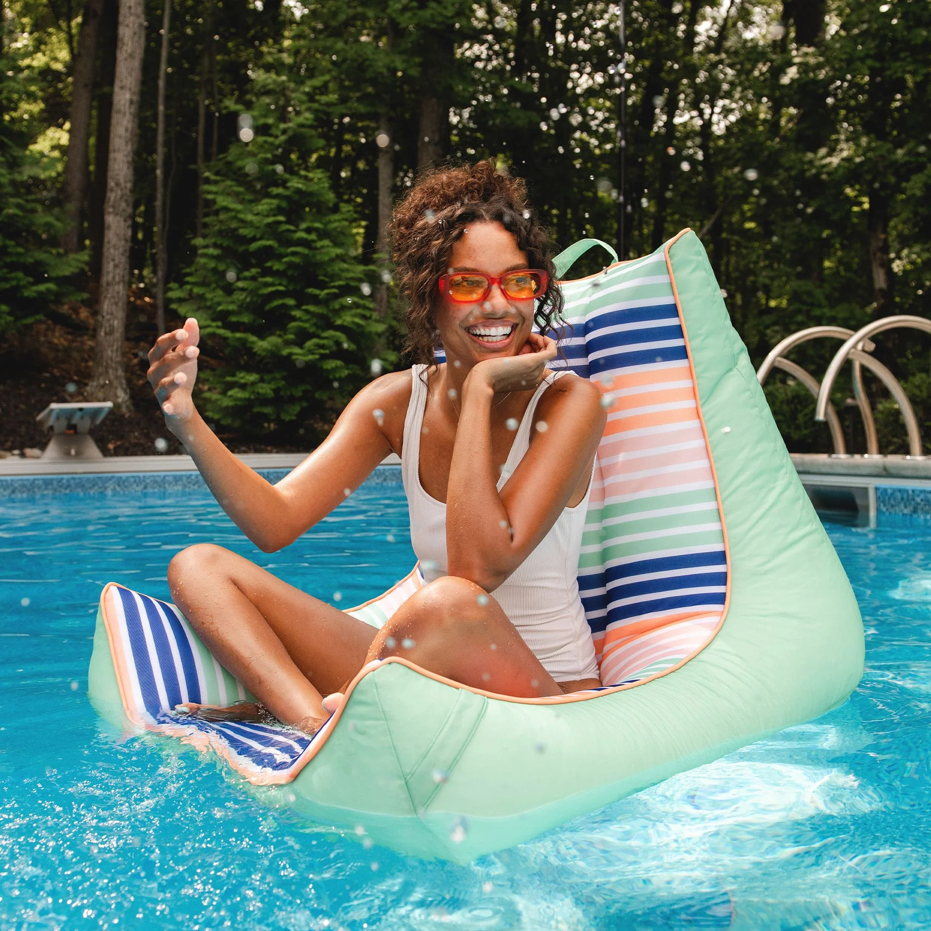 Captain's Pool Float - Image 90