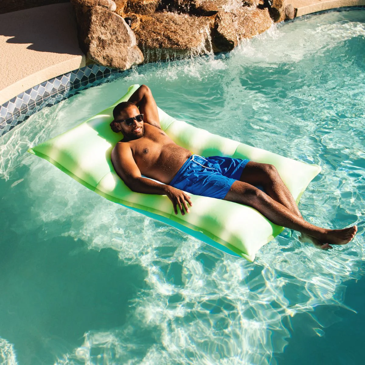 Lagoon Lounger - Image 53