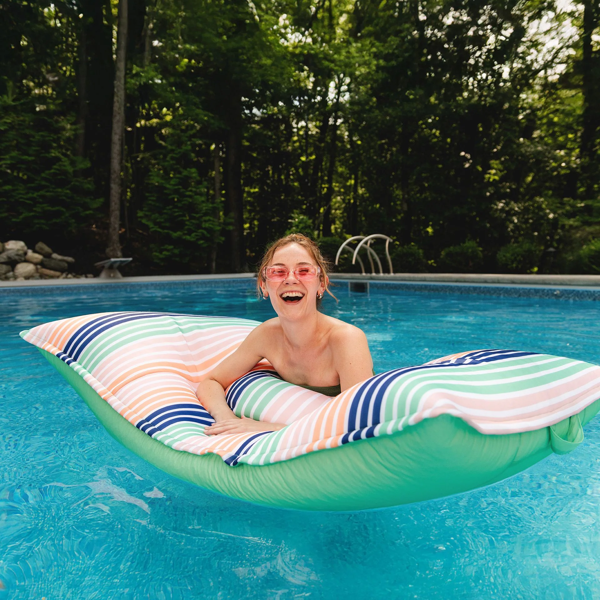 Lagoon Lounger - Image 73