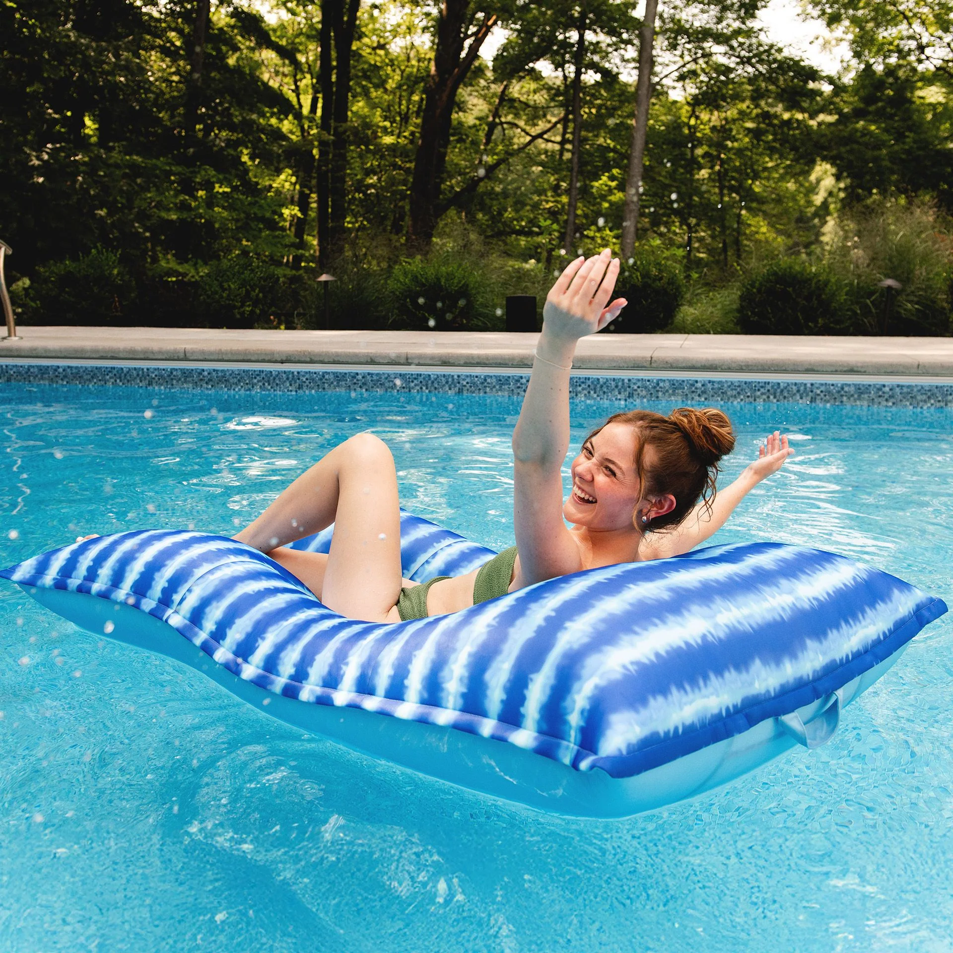 Lagoon Lounger - Image 87